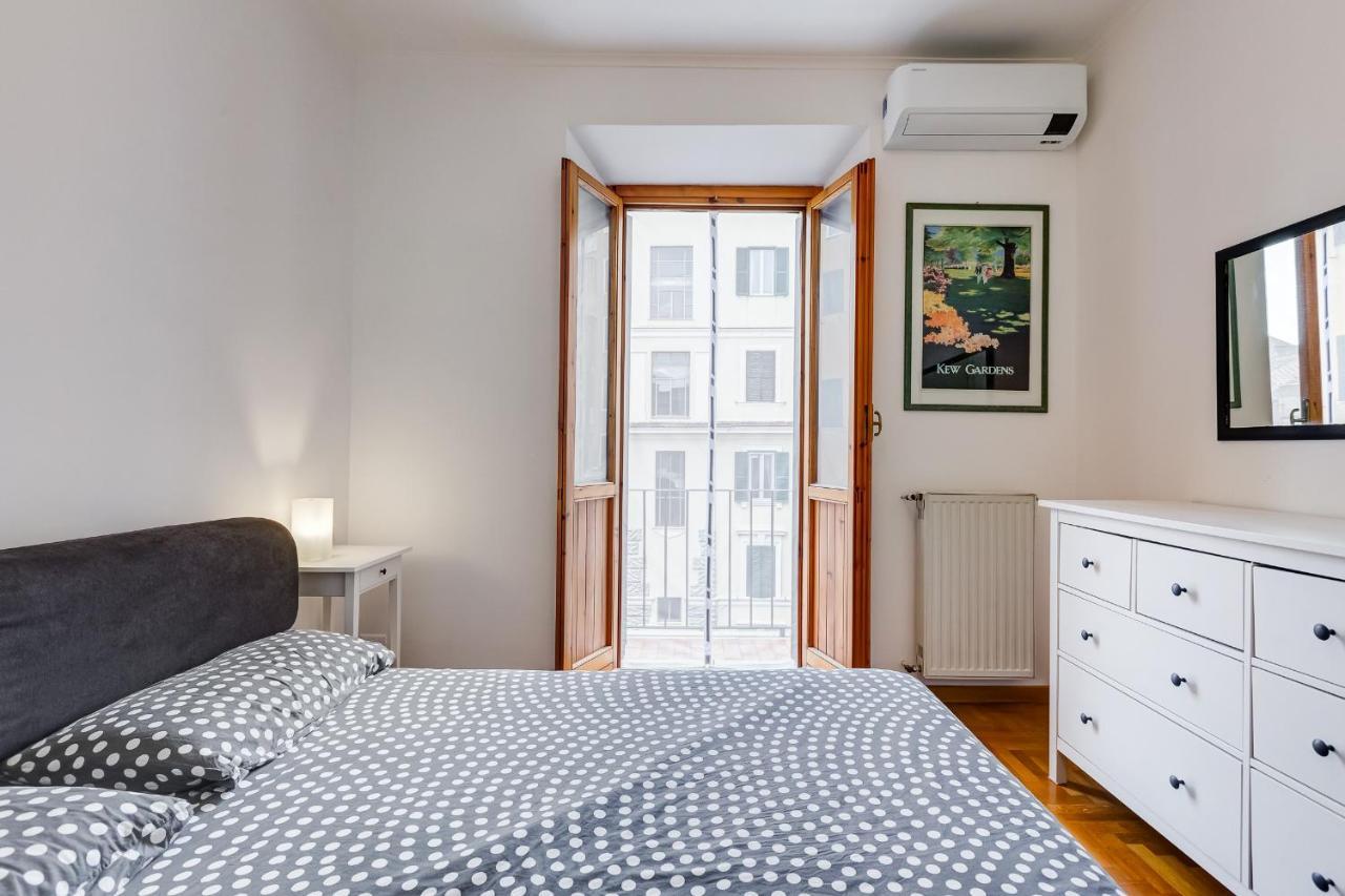 Am House Colosseo Рим Экстерьер фото